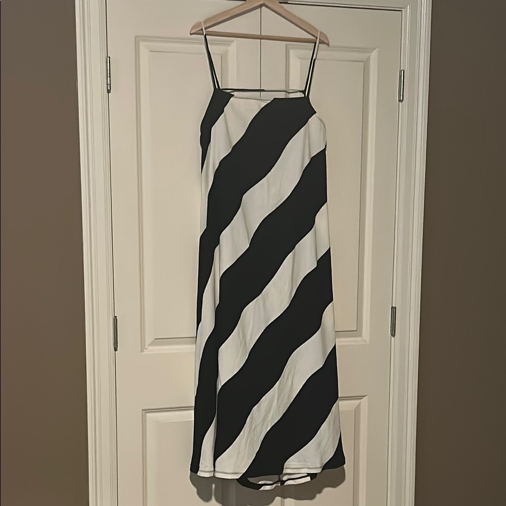 H&M Black and Cream Striped Dress